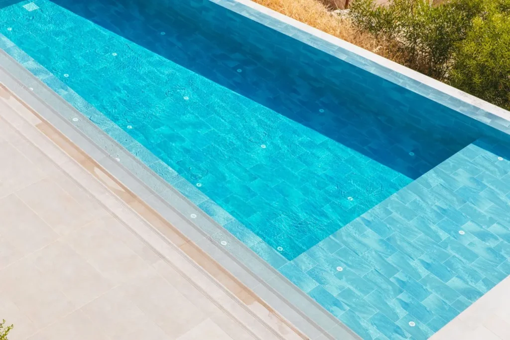 pool tiling ideas for swimming pool